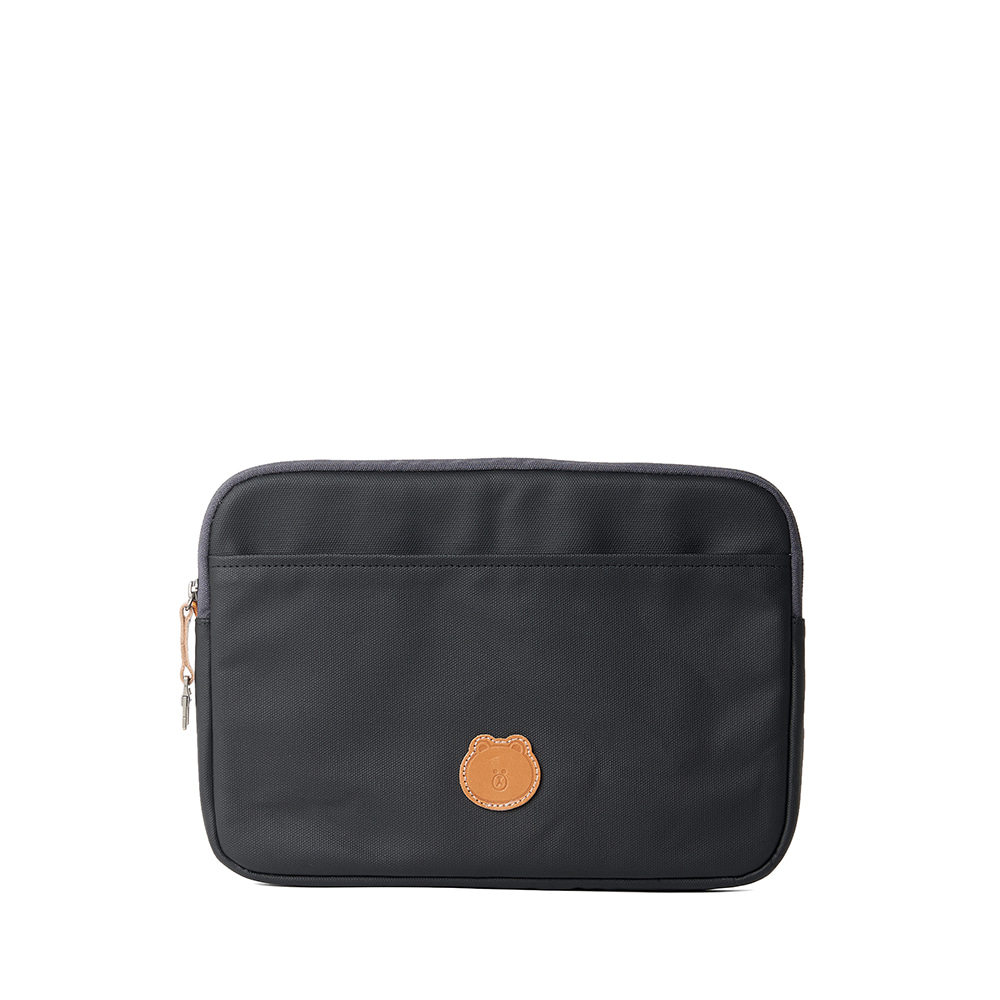 BROWN &amp; FRIENDS IPAD POUCH 005